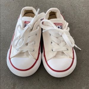 Converse size 6